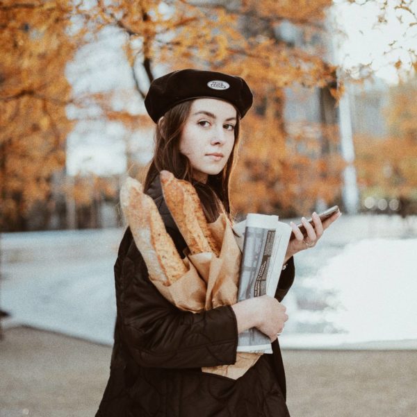 Почему нельзя выбрасывать осенние листья