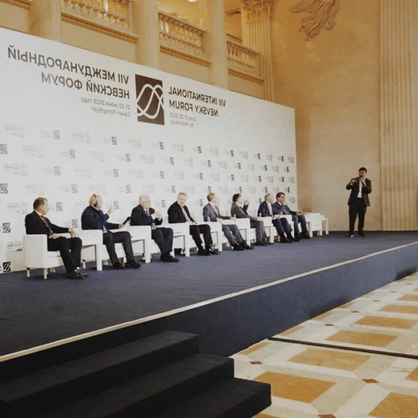 20–21 июня Президентская академия в Санкт-Петербурге проводит VIII Международный Невский форум